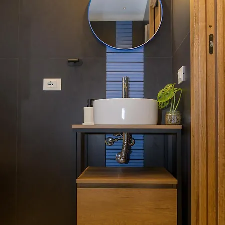 Curo Pensjonat Cinisi